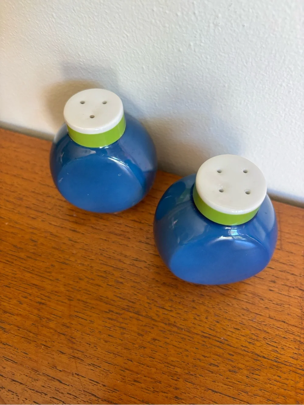 Noritake mid century salt and pepper shakers